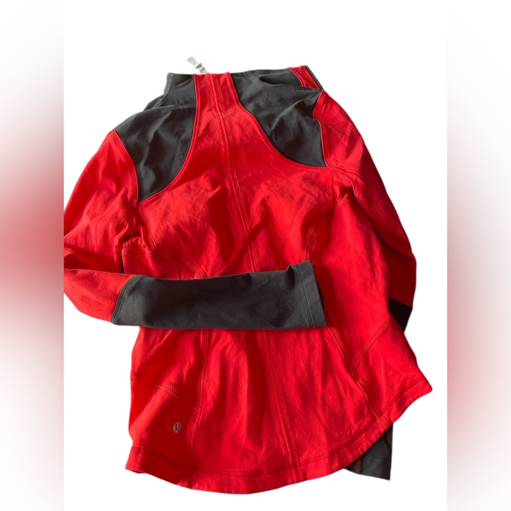 Lululemon Women's Red and Black Jacket - Picture 8 of 10